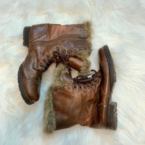 Steve Madden | Faux Fur Combat Boots Tundraa - Picture 2 of 4